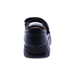 Zapato escolar de piel para niña preescolar color negro con detalle perforado 125001