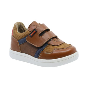 Tenis en piel para niño preescolar color miel con tira de contacto 152905