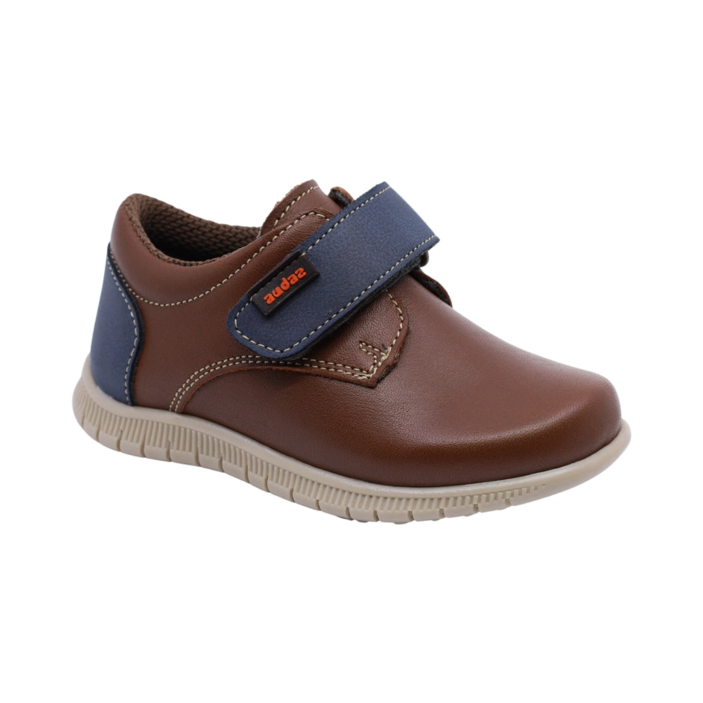 Zapato de piel para niño preescolar color café con tira de contacto 159304