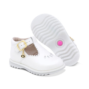 Zapato de piel para niña preescolar color perla con hebilla y dije lateral 181512