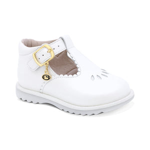 Zapato de piel para niña preescolar color perla con hebilla y dije lateral 181512