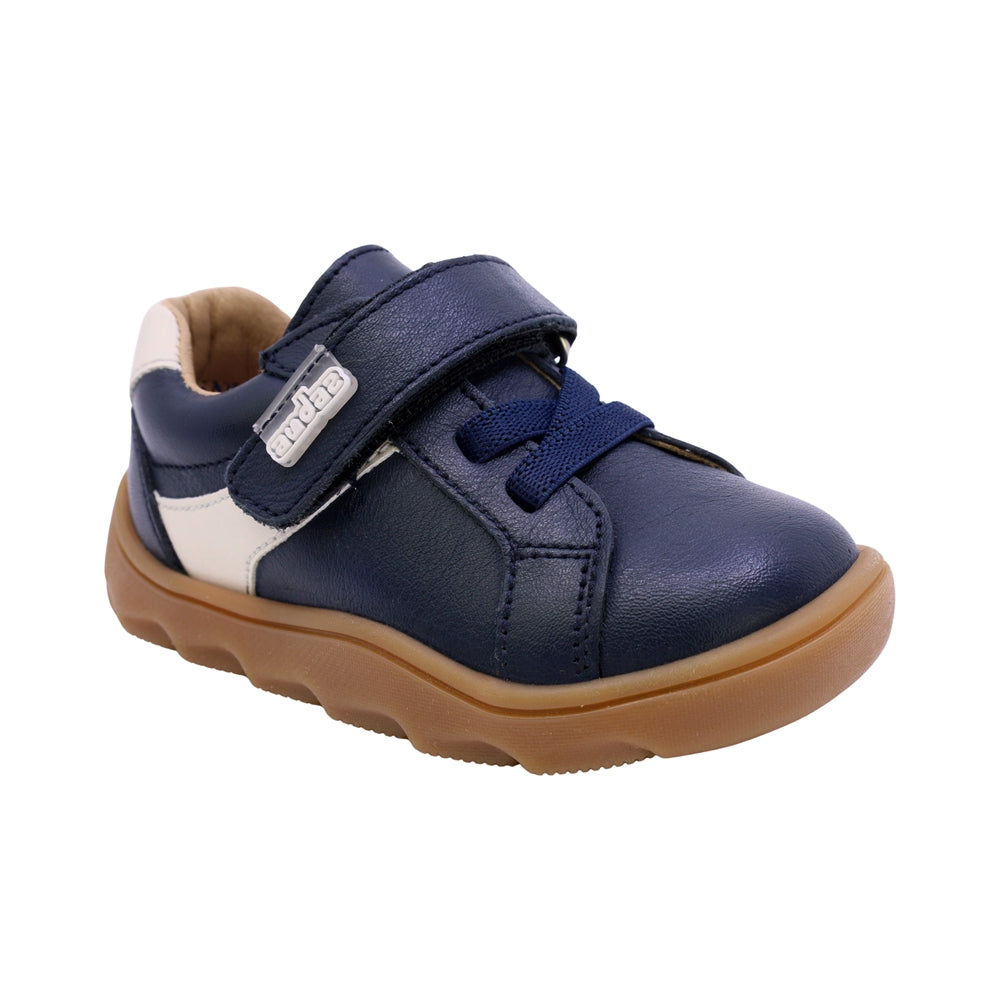 Tenis de piel para niño preescolar color azul con agujeta y tira de contacto 186900