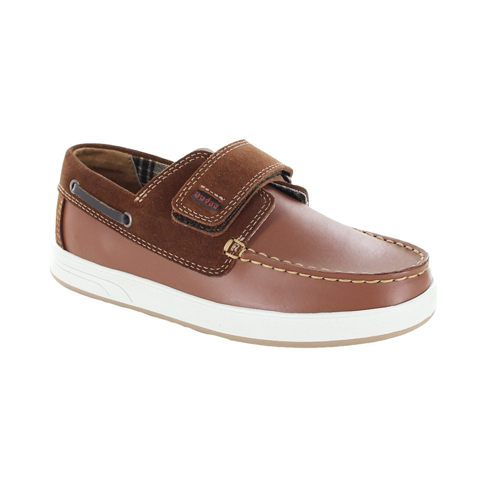 Zapato náutico de piel para niño color miel con tira de contacto 442803