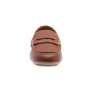 Mocasín de piel para niño color café claro con suela resistente 445300