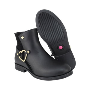 Botas de piel para niña color negro con herraje de corazón y cierre lateral 92319