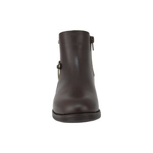 Botas de piel para niña color café con herraje de corazón y cierre lateral 92319